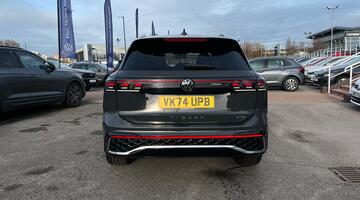 2025 Volkswagen ETSI MHEV R-Line DSG Euro 6 5-door (Grey) - Image: 9