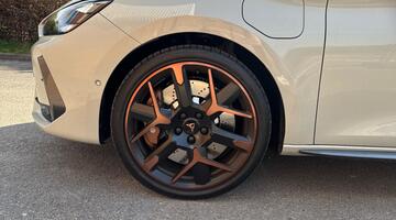 2025 CUPRA EHybrid 25.8kWh VZ3 DSG Euro 6 5-door (Grey) - Image: 11