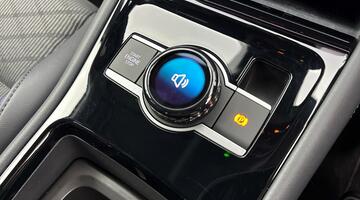 2024 Volkswagen 2.0 TDI R-Line DSG Euro 6 5-door (Grey) - Image: 21