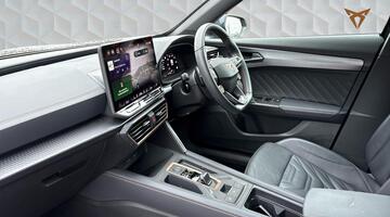 2025 CUPRA 2.0 TSI VZDSG 4-doorive Euro 6 5dr (Black) - Image: 2