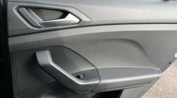 2025 Volkswagen 1.0 TSI Match Euro 6 5-door (Grey) - Image: 42