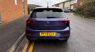 2023 Volkswagen 1.0 TSI R-Line Euro 6 5-door (Unlisted) - Image: 15