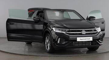 2025 Volkswagen TSI R-Line DSG 2WD Euro 6 2-door (Black) - Image: 9