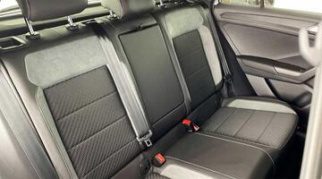 2020 Volkswagen TSI EVO R-Line Euro 6 5-door (Multicolour) - Image: 27