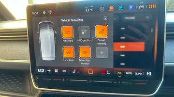 2025 Volkswagen Pro 79kWh Style Auto 5-door (SWB, 5Seat) (Green) - Image: 27