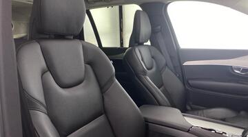 2022 Volvo 2.0 B5 MHEV Plus Auto 4WD Euro 6 5-door (Unlisted) - Image: 16