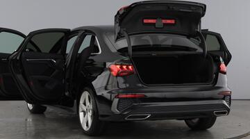 2022 Audi TFSI 35 S line Euro 6 4-door (Black) - Image: 11