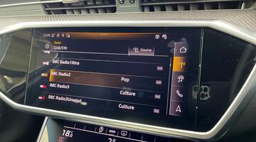 2025 Audi 2.0 TFSI 40 Black Edition S Tronic Euro 6 5-door (Grey) - Image: 25