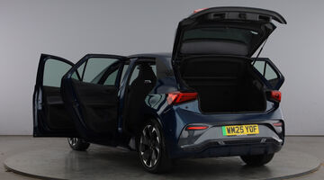2025 CUPRA E-Boost 59kWh V1 Auto 5-door (Blue) - Image: 11