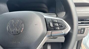 2025 Volkswagen 2.0 TDI T28 Commerce Plus FWD SWB Euro 6 5-door (White) - Image: 28