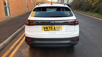 2025 Volkswagen 1.0 TSI Life Euro 6 5-door (White) - Image: 15