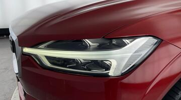 2019 Volvo 2.0 T4 Edition Auto Euro 6 5-door (Red) - Image: 40