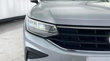 2021 Volkswagen TSI Life DSG Euro 6 5-door (Silver) - Image: 39
