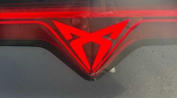 2024 CUPRA 77kWh VZ2 SUV Coupe Auto 4-doorive 5dr (Blue) - Image: 19