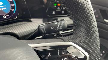 2023 Volkswagen ETSI MHEV R-Line DSG Euro 6 5-door (Grey) - Image: 12