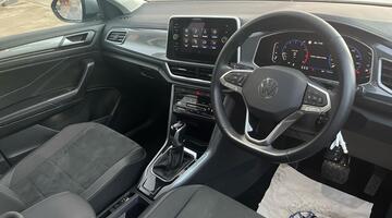 2024 Volkswagen TSI Style DSG Euro 6 5-door (Silver) - Image: 6