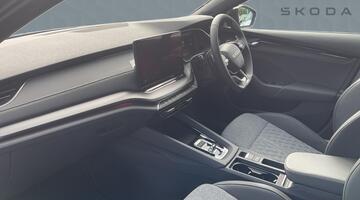 2025 Škoda TSI e-TEC MHEV ACT SportLine DSG Euro 6 5-door (Blue) - Image: 2