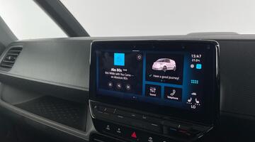 2024 Volkswagen Pro 77kWh Commerce Plus Auto 5-door (Silver) - Image: 13