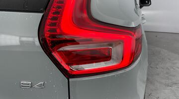 2025 Volvo 2.0 B4 MHEV Plus DCT Auto Euro 6 5-door (Grey) - Image: 34