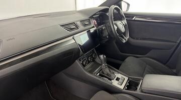 2023 Škoda 2.0 TDI SportLine Plus DSG Euro 6 5-door (Black) - Image: 3