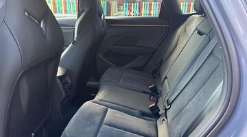 2025 CUPRA 2.0 TSI VZ1 DSG 4-doorive Euro 6 5dr (Grey) - Image: 24