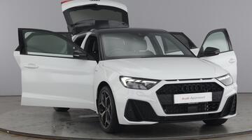 2025 Audi TFSI 35 Black Edition Sportback S Tronic Euro 6 5-door (White) - Image: 9