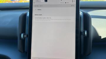 2025 Volvo Twin Performance 69kWh Ultra Auto 5-door (Blue) - Image: 65