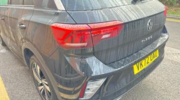 2022 Volkswagen TSI R-Line DSG Euro 6 5-door (Black) - Image: 45