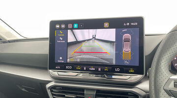 2025 SEAT EHybrid 25.8kWh FR DSG Euro 6 5-door (Black) - Image: 13