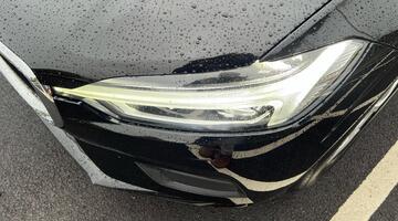 2017 Volvo 2.0 D4 Momentum Auto Euro 6 5-door (Black) - Image: 17