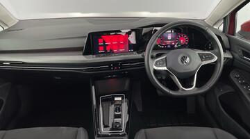 2022 Volkswagen TSI 13kWh Style DSG Euro 6 5-door (Red) - Image: 8