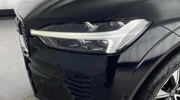 2024 Volvo 2.0 B5 MHEV Plus Auto Euro 6 5-door (Black) - Image: 43