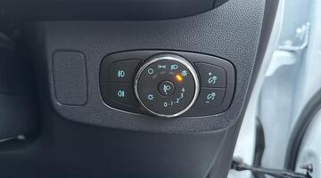 2023 Ford 1.0T EcoBoost MHEV ST-Line X Euro 6 5-door (White) - Image: 27