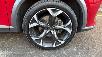 2024 CUPRA TSI V2 DSG Euro 6 5-door (Red) - Image: 28