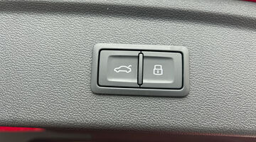 2023 Audi 2.0 TFSI Vorsprung Sportback S Tronic quattro Euro 6 5-door (Red) - Image: 20