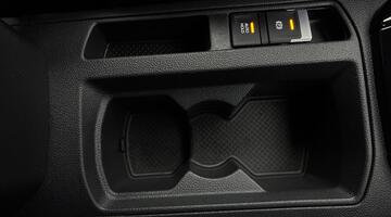 2025 Volkswagen 2.0 TSI R DSG 4Motion Euro 6 5-door (Black) - Image: 12