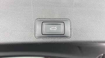 2025 CUPRA 2.0 TSI VZ1 DSG 4-doorive Euro 6 5dr (Black) - Image: 35