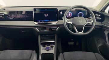 2024 Volkswagen ETSI MHEV Elegance DSG Euro 6 5-door (White) - Image: 8