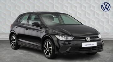 2022 Volkswagen 1.0 TSI Life Euro 6 5-door (Black) - Image: 1