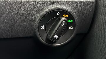 2023 Volkswagen TSI Life DSG Euro 6 5-door (Blue) - Image: 20