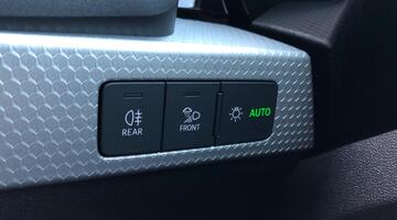 2025 Audi 1.0 TFSI 30 Black Edition Sportback S Tronic Euro 6 5-door (Red) - Image: 23