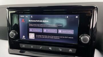 2022 SEAT 1.0 TSI FR Edition Euro 6 5-door (Blue) - Image: 22