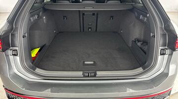 2025 Volkswagen ETSI MHEV R-Line DSG Euro 6 5-door (Grey) - Image: 32