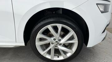 2023 Škoda 1.0 TSI SE L Executive DSG Euro 6 5-door (White) - Image: 5