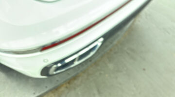 2025 Volkswagen TSI R-Line DSG Euro 6 5-door (White) - Image: 41