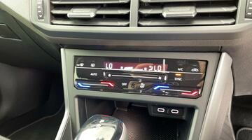 2022 Volkswagen 1.0 TSI R-Line DSG Euro 6 5-door (Silver) - Image: 7