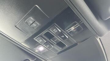 2017 Volkswagen 2.0 TSI R-Line DSG 4Motion Euro 6 5-door (Grey) - Image: 22