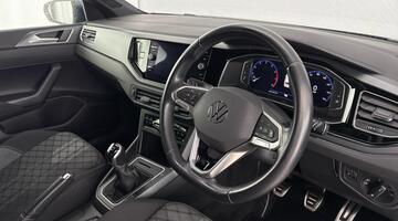 2023 Volkswagen 1.0 TSI R-Line Euro 6 5-door (Blue) - Image: 6