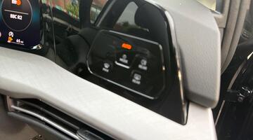 2025 Volkswagen TSI Match Euro 6 5-door (Black) - Image: 22