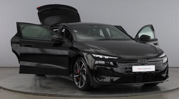 2025 Audi 100kWh Edition 1 Auto quattro 5-door (Black) - Image: 9